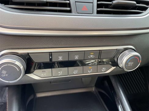 Certified 2023 Nissan Altima 2.5 SR image 29