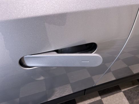 Used 2026 Rivian R1S Adventure image 16