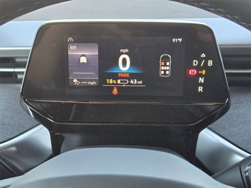 New 2025 Volkswagen ID. Buzz Pro S image 11