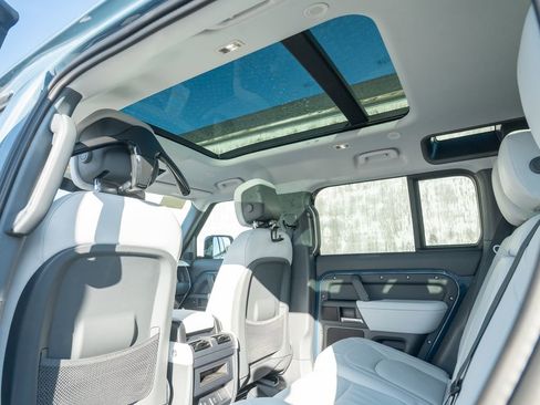 New 2026 Land Rover Defender 110 S image 22