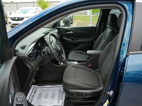 Used 2021 Buick Encore GX Preferred w/ Cold Weather Comfort Package FWD image 18