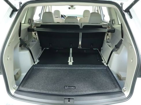 New 2026 Volkswagen Atlas SE FWD image 40