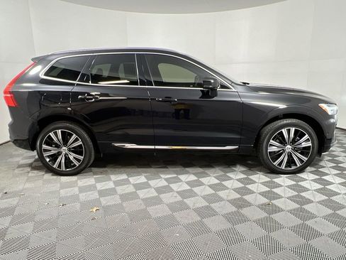 Used 2023 Volvo XC60 B5 Plus w/ Climate Package image 11