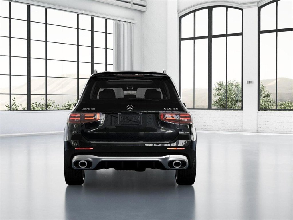 Used 2024 Mercedes-Benz GLB 35 AMG 4MATIC image 25