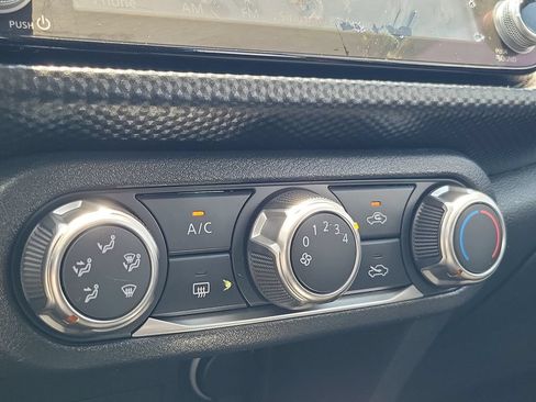 Used 2023 Nissan Kicks SV FWD image 24