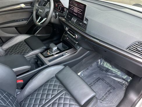 Used 2023 Audi SQ5 Premium Plus w/ Premium Plus Package AWD/4WD image 16