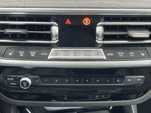 Used 2024 BMW X3 sDrive30i image 5