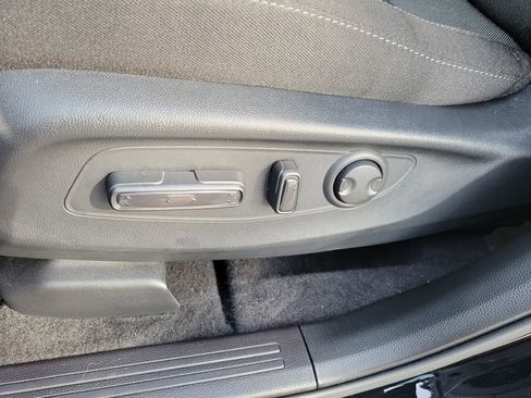 Certified 2026 Honda CR-V EX image 23