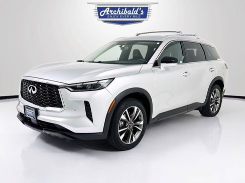 Used 2023 INFINITI QX60 Luxe AWD/4WD image 3