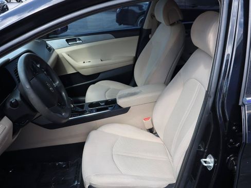 Used 2016 Hyundai Sonata SE FWD image 11