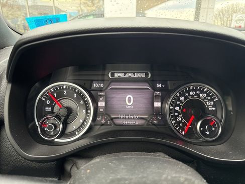 Used 2021 RAM 1500 Big Horn image 32