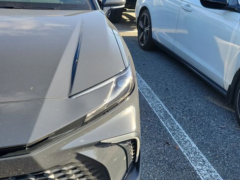 Certified 2025 Toyota Camry SE image 3