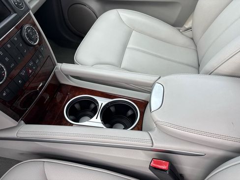 Used 2012 Mercedes-Benz GL 450 4MATIC image 7
