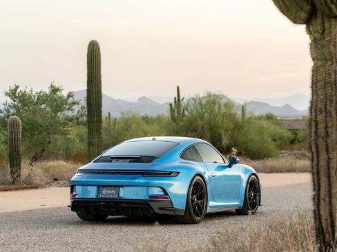 Used 2024 Porsche 911 GT3 RWD image 8