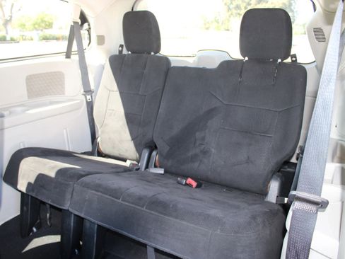 Used 2011 Dodge Grand Caravan Crew image 18
