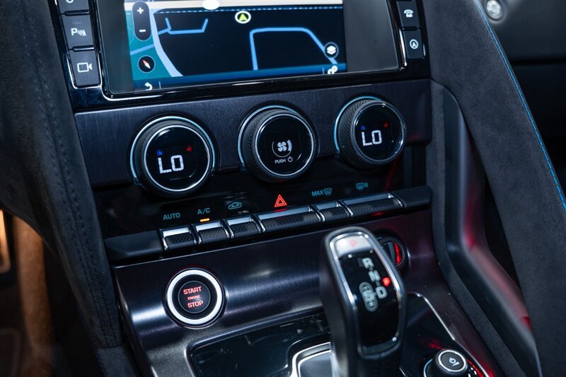 Used 2018 Jaguar F-TYPE SVR AWD/4WD image 51