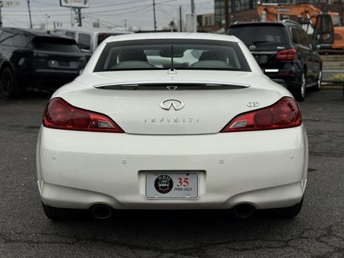 Used 2011 INFINITI G37 Sport w/ Premium Pkg image 37