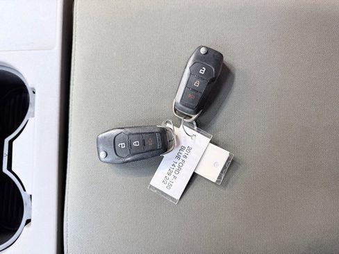 Used 2016 Ford F150 XL w/ Equipment Group 101A Mid image 18