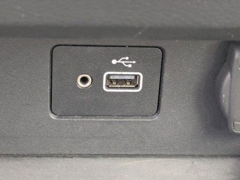 Used 2024 Nissan Altima 2.5 S FWD image 21
