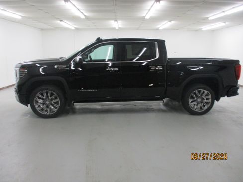 New 2026 GMC Sierra 1500 Denali w/ Denali Reserve Package AWD/4WD image 4