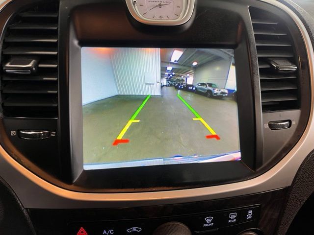 Used 2013 Chrysler 300 C RWD image 29
