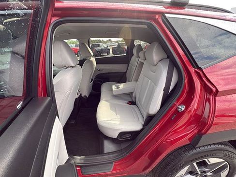 Used 2026 Hyundai Tucson SEL image 16
