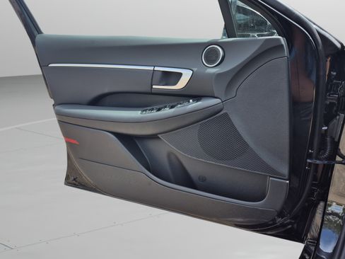 New 2026 Hyundai Sonata SEL FWD image 21