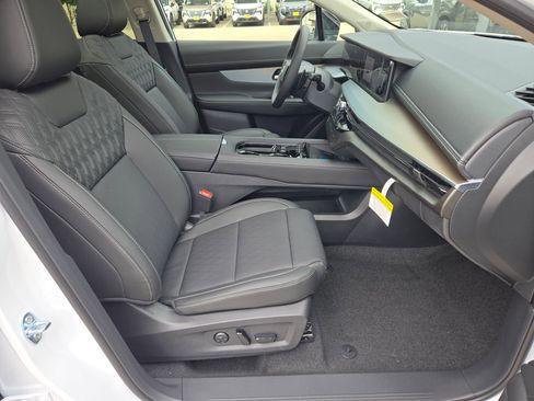 New 2026 Nissan Murano Platinum AWD/4WD image 21