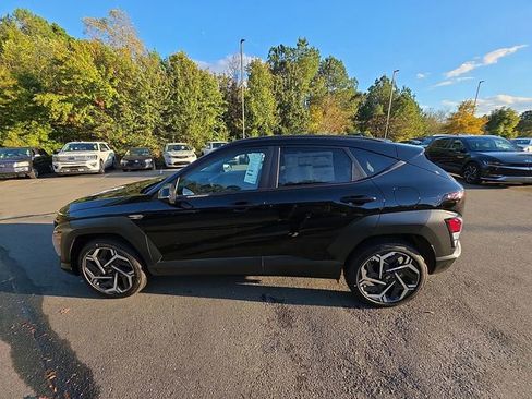 New 2026 Hyundai Kona SEL Premium FWD image 17