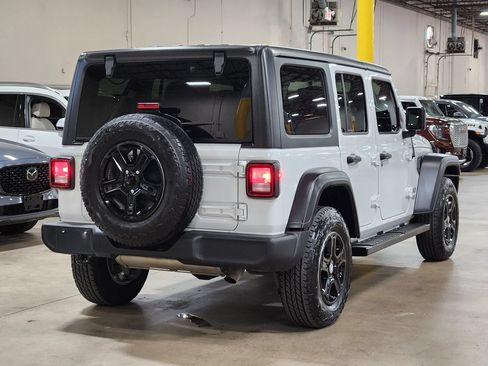 Used 2021 Jeep Wrangler Unlimited Sport AWD/4WD image 8