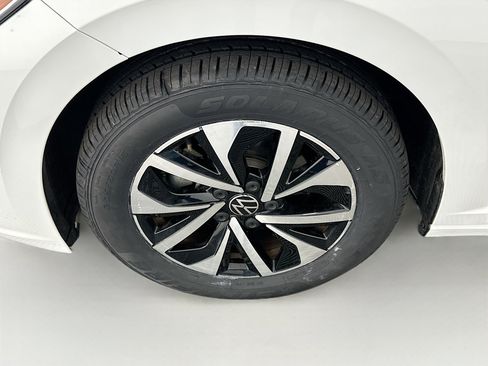Used 2024 Volkswagen Jetta S image 11