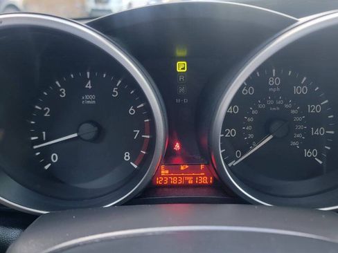 Used 2010 MAZDA MAZDA3 i Sport FWD image 12