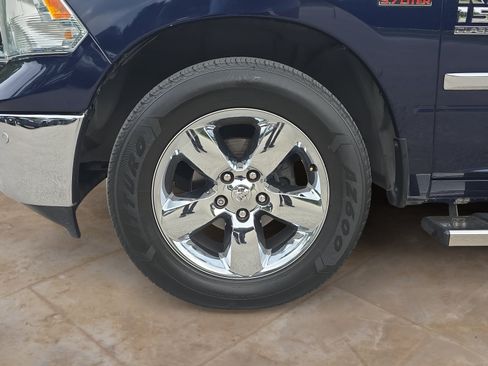 Used 2019 RAM 1500 Lone Star RWD image 25