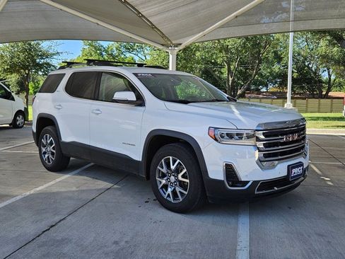 Used 2023 GMC Acadia SLT AWD/4WD image 3