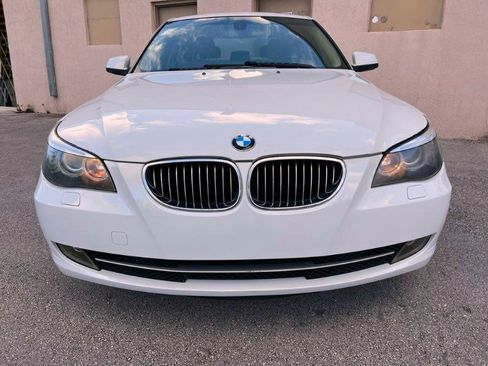 Used 2010 BMW 528i Sedan image 28