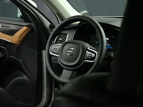 Used 2023 Volvo XC90 B6 Plus w/ Protection Package image 68