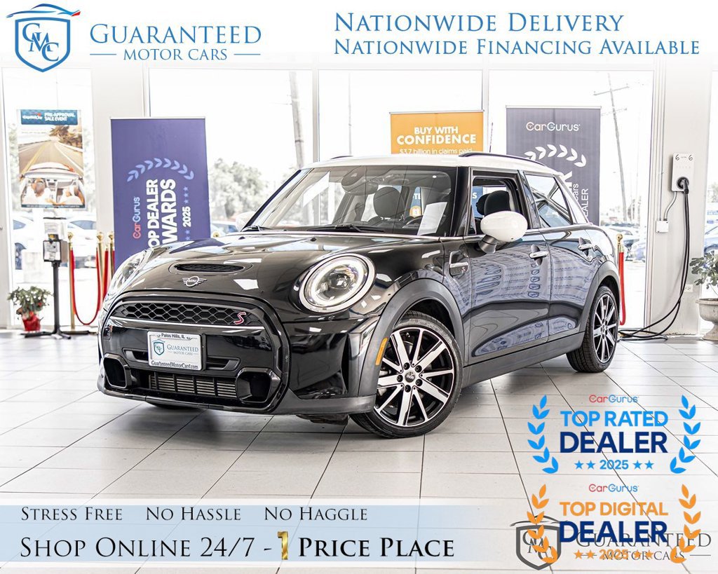 Used 2023 MINI Cooper S FWD image 1