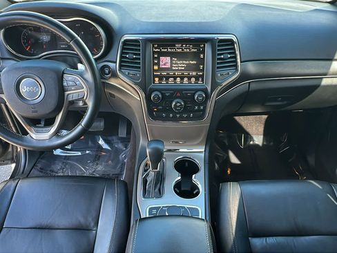 Used 2016 Jeep Grand Cherokee Limited image 26