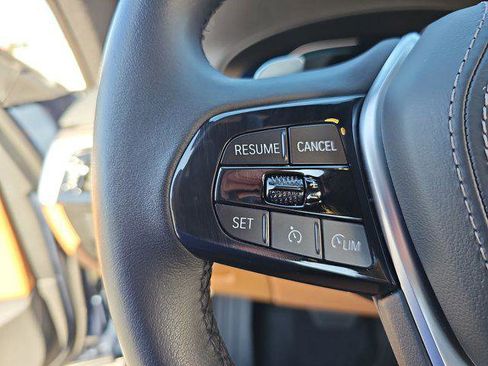 Certified 2023 BMW 530e w/ Premium Package image 17