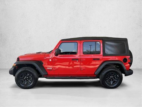 Used 2018 Jeep Wrangler Unlimited Sport AWD/4WD image 2
