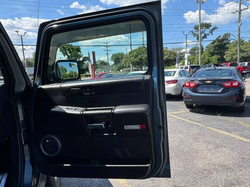 Used 2006 HUMMER H2 image 14