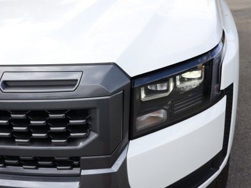 New 2026 Nissan Frontier SV w/ Tow Package image 10