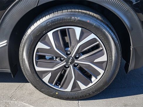 Certified 2024 Kia EV6 Light image 12