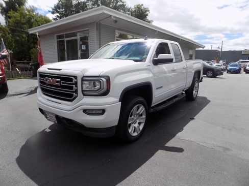 Used 2017 GMC Sierra 1500 4x4 Double Cab w/ Elevation Edition image 10