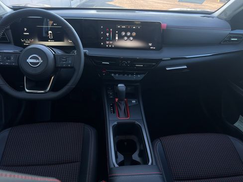 New 2026 Nissan Kicks SR w/ SR Premium Package image 18