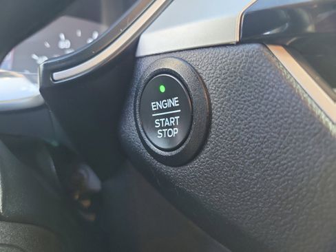 Certified 2022 Ford Escape SE w/ Convenience Package image 22