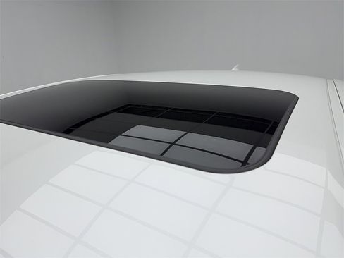 Used 2022 Lexus ES 350 image 13