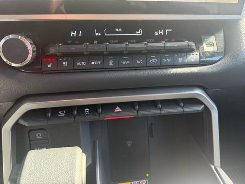 Used 2025 Toyota Sequoia Limited image 25