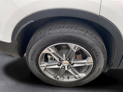 Used 2024 Chevrolet Blazer LT image 19