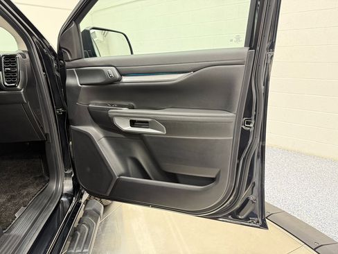 Used 2024 Ford Ranger Lariat w/ FX4 Off-Road Package image 25